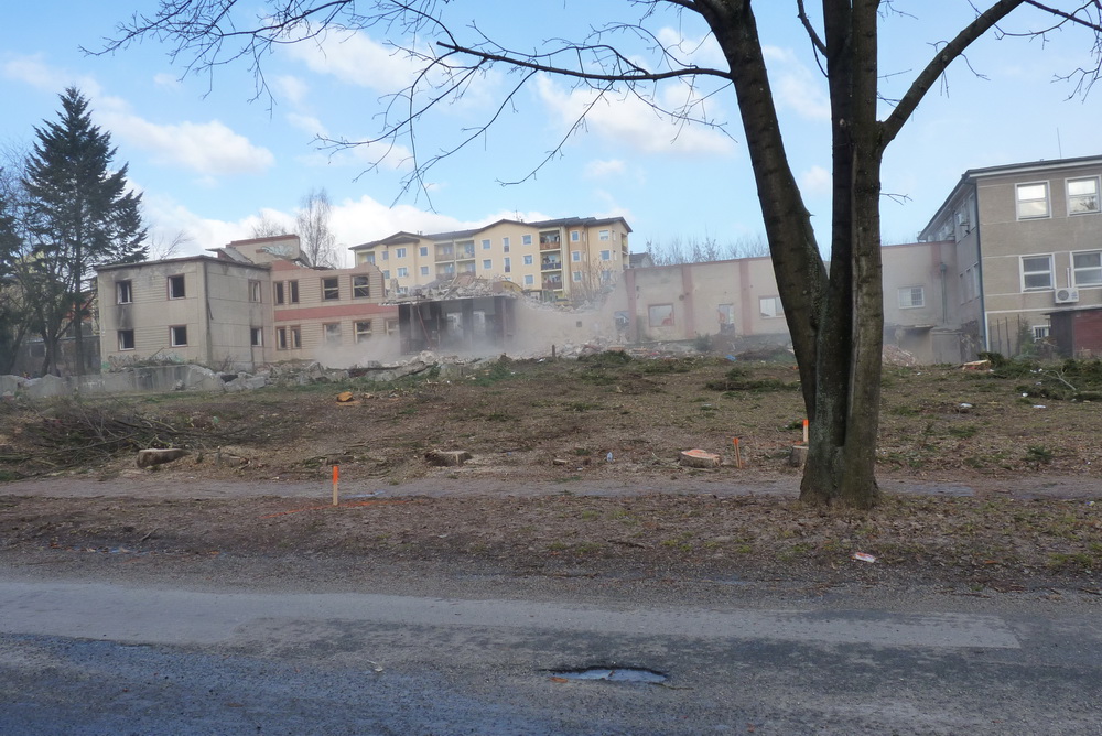 P0000008.JPG